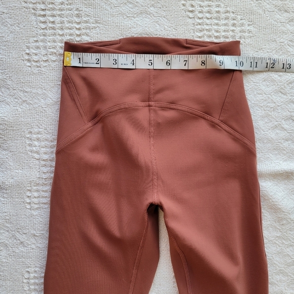 Lululemon In Still High-Rise Athletic Activewear 25" Legging , Ancient Copper - Picture 7 of 10